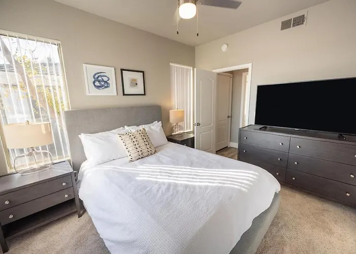 Landing - Modern With Amazing Amenities Apartment *